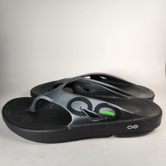 OOFOS Men's Original Sport Sandal Size 13 EU 46 Black Comfort Recovery Shoe - Picture 3 of 10